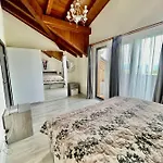Pirin Golf House Tatil Evi *