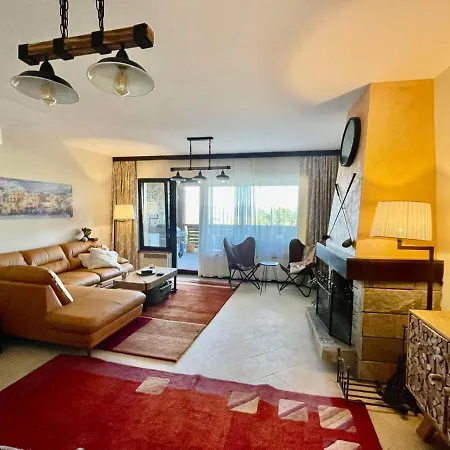 Pirin Golf House Будинок відпочинку *