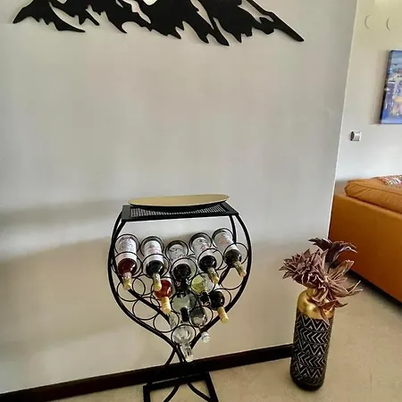 Pirin Golf House Будинок відпочинку *